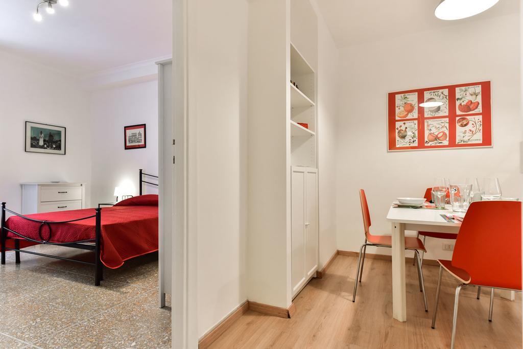 Red & White Vatican Apartment Рим Экстерьер фото